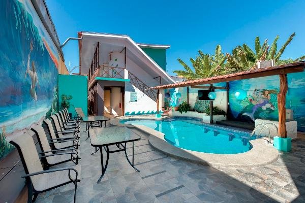 Jaco Oasis, a 14-bedroom villa in Jaco