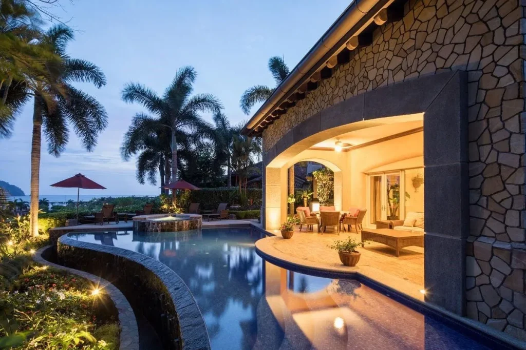 Villa La Perla, a 4-bedroom villa in Jaco