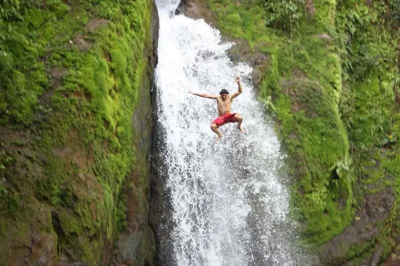 Tours from mild to wild for a Jaco birthday celebration