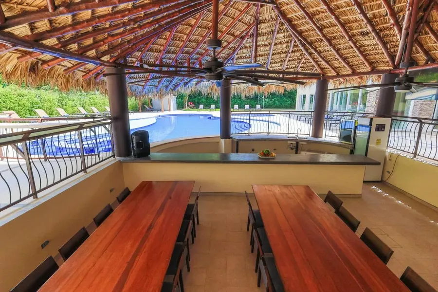 Meals handled for you for a Jaco corporate retreat