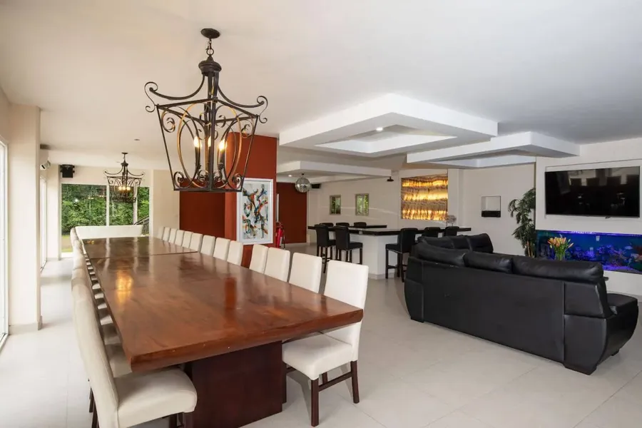 Space to get work done for a Jaco corporate retreat