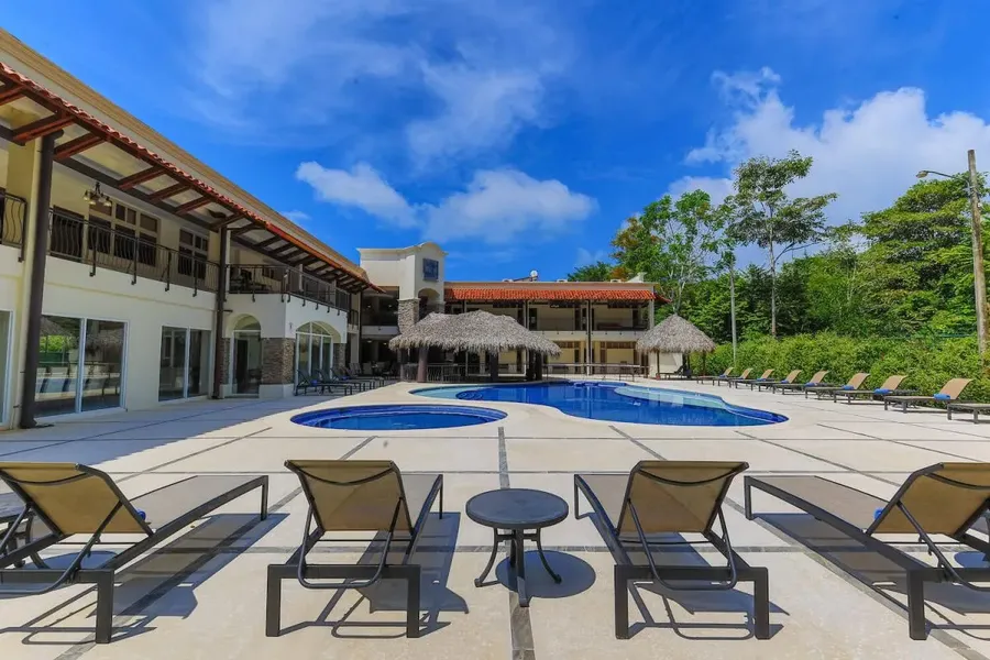 Choose the right home base: planning a Jaco corporate retreat