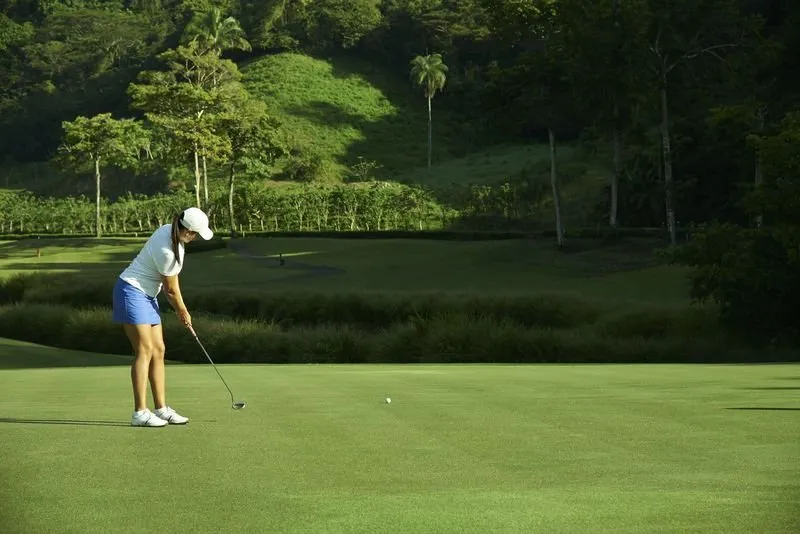 Experiences for every winner for a Jaco incentive trip