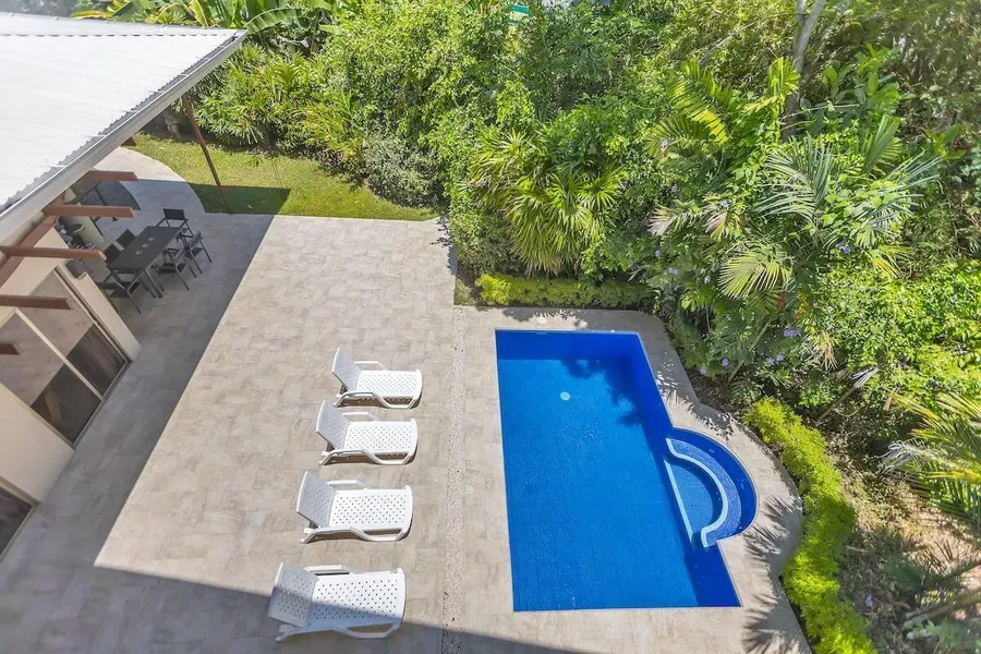 Private retreat villas for a Jaco wellness retreat