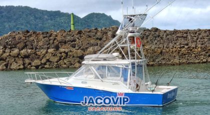 35-Cabo-Express-fishing-charter-Jaco-VIP-Vacations-Costa-Rica