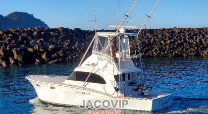 36-Hatteras-CH-fishing-charter-Jaco-VIP-Vacations-Costa-Rica