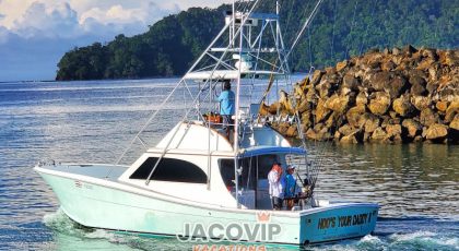 39-Topaz-Sportfish-fishing-charter-Jaco-VIP-Vacations-Costa-Rica