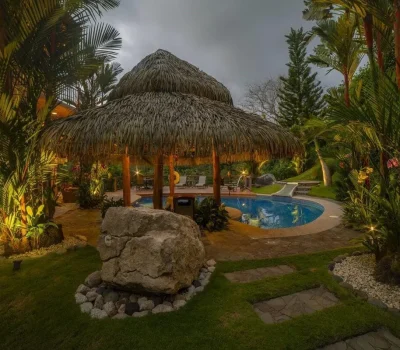 Casa-oasis-los-suenos-costa-rica (1)