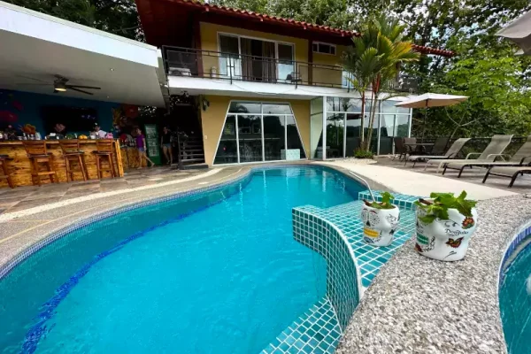 A Picture of Villa Los Amigos Vacation Rental in Jaco