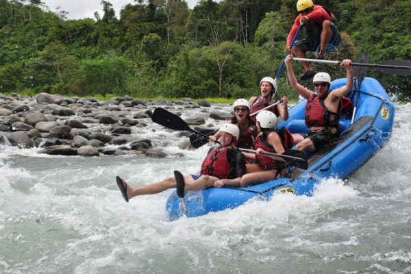 Jaco-White-Water-Rafting-Tours-Savegre-River-Costa-Rica-02