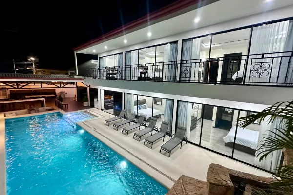 Ocean-Breeze-Villa-Jaco-Beach-Costa-Rica